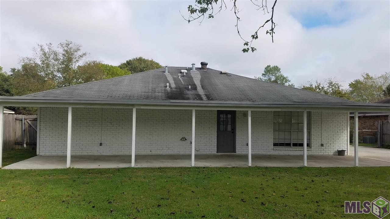 40157 La Rochelle Road Prairieville, LA 70769 - Photo 2 of 15 11 X 45.9 BACK PATIO
