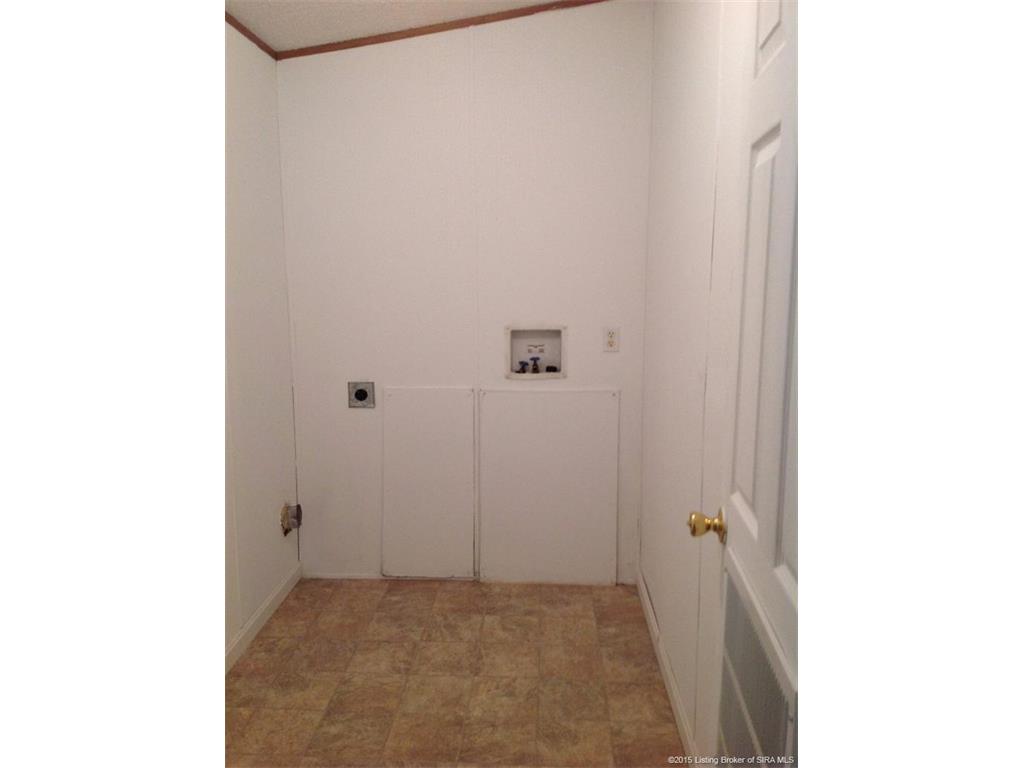 4390 South Heidelberg Road Southwest Corydon, IN 47112 - Photo 13 of 14