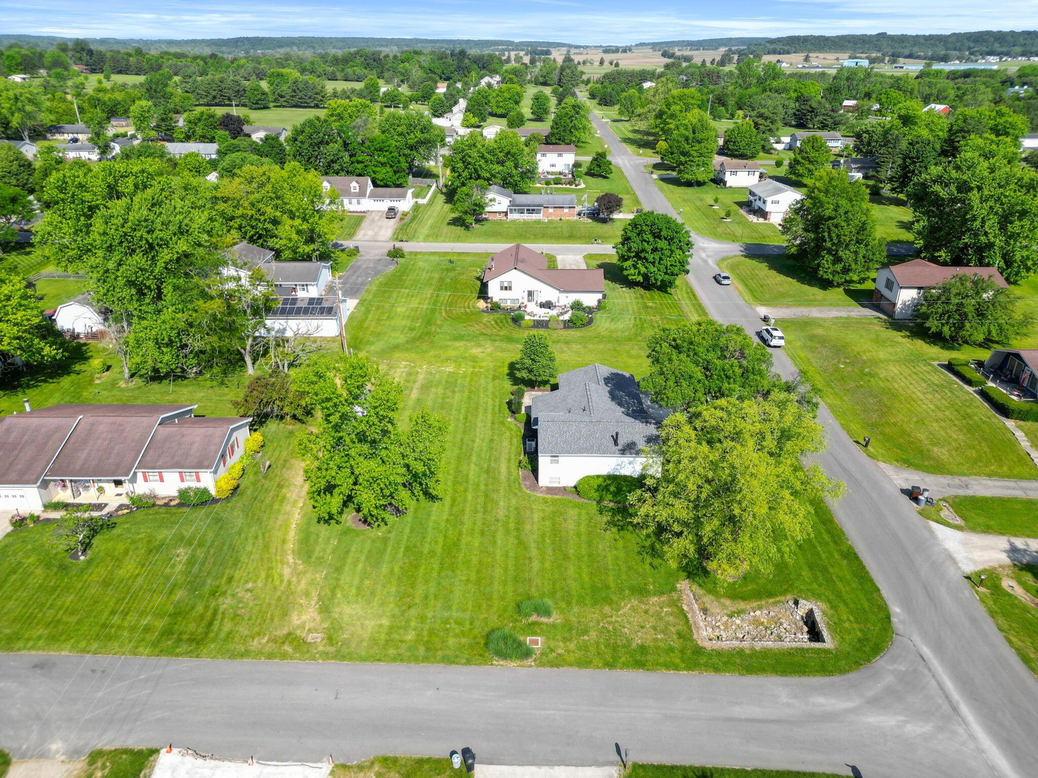 471 Old Elm Road Chillicothe, OH 45601 - Photo 8 of 74 7-web-or-mls-DJI_0086