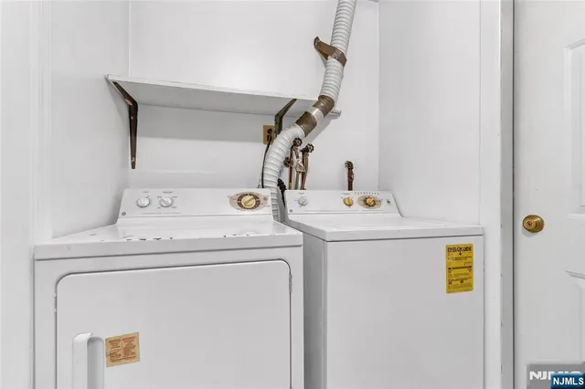 $3,300 | 234 Cliff Street, Unit 2, Cliffside Park, NJ 07010