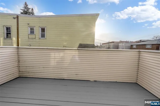 $3,300 | 234 Cliff Street, Unit 2, Cliffside Park, NJ 07010