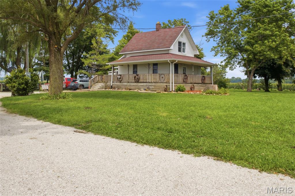 9965 Fruit Road Alhambra, IL 62001 - Photo 13 of 40 Gallery Image 13