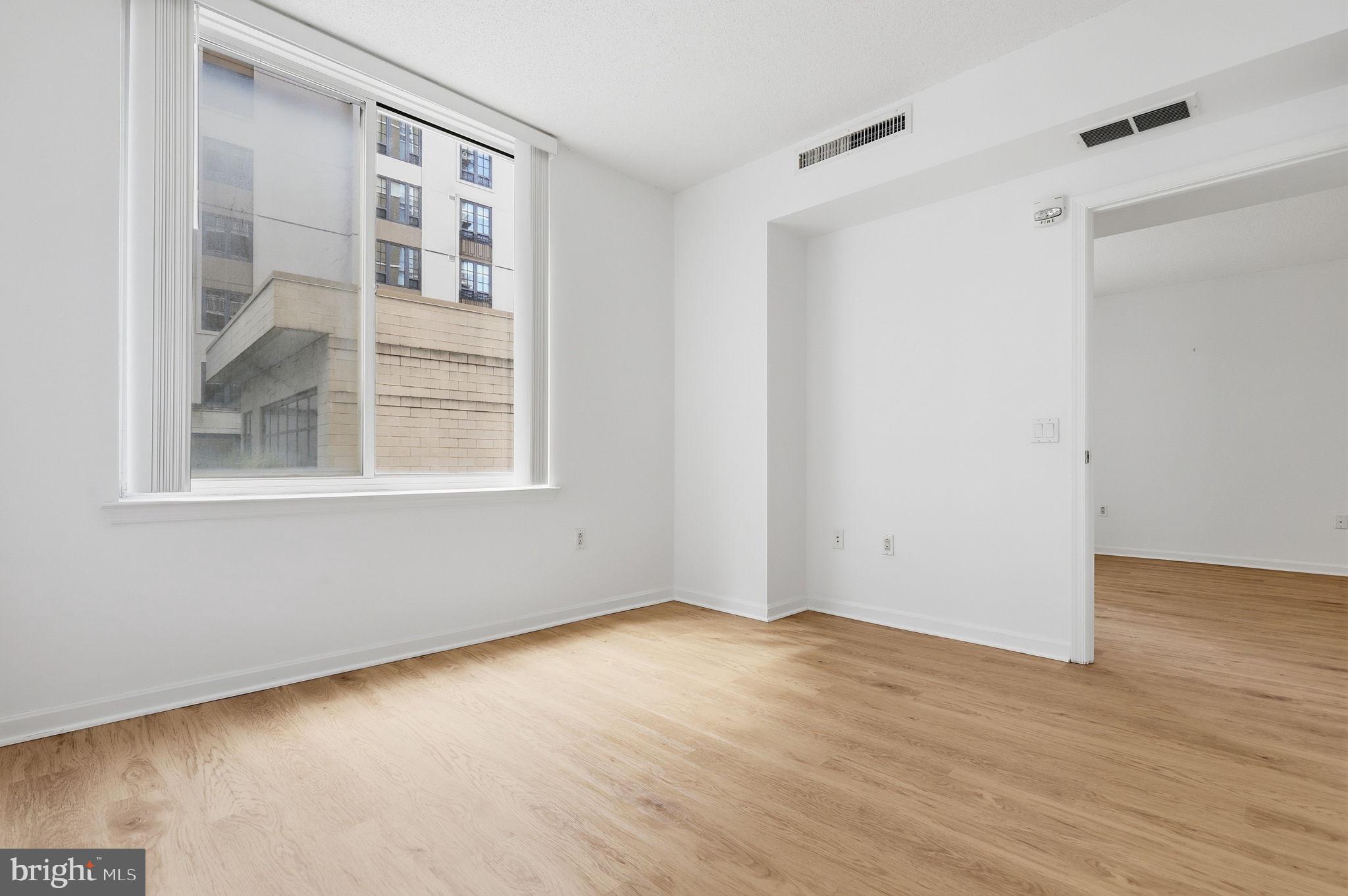 930 Wayne Avenue, Unit 201 Silver Spring, MD 20910 - Photo 20 of 31