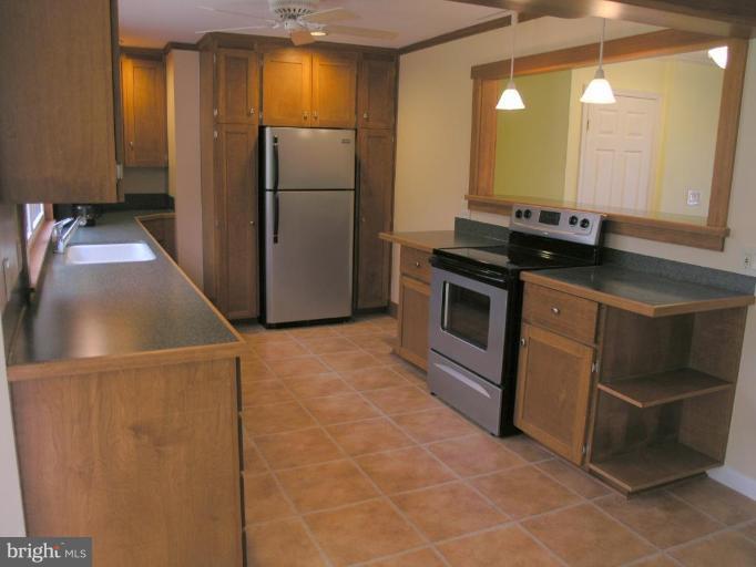 27718 Glebe Road Easton, MD 21601 - Photo 14 of 30 Kitchen #2