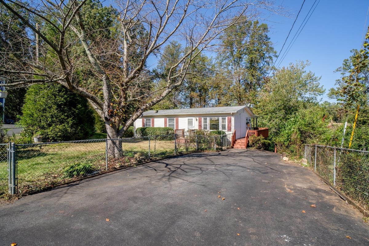 139 Thomas Court Ruckersville, VA 22968 - Photo 19 of 31 Gallery Image 19