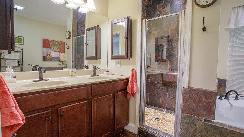 431 Hideaway Ridge Circle Sevierville, TN 37862 - Photo 26 of 57 Gallery Image 26