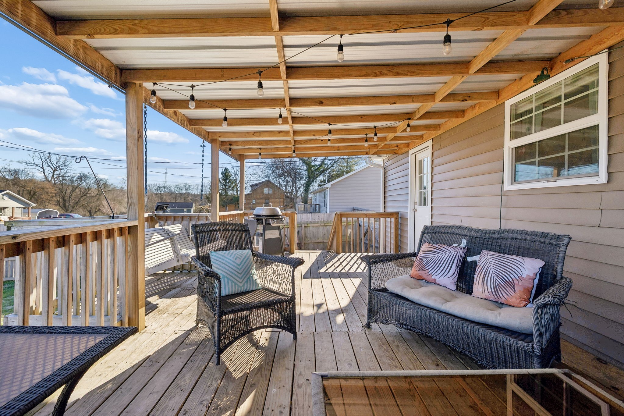 444 Edgewood Street Alexandria, TN 37012 - Photo 19 of 22 a view of a chairs and table in the balcony