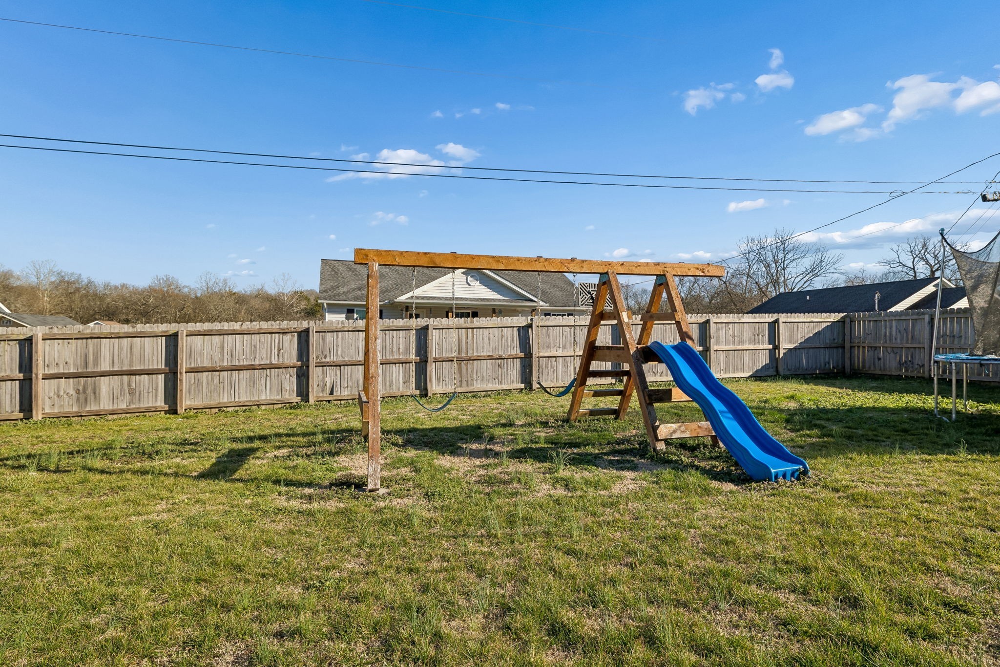 444 Edgewood Street Alexandria, TN 37012 - Photo 21 of 22 a view of a entertaining space