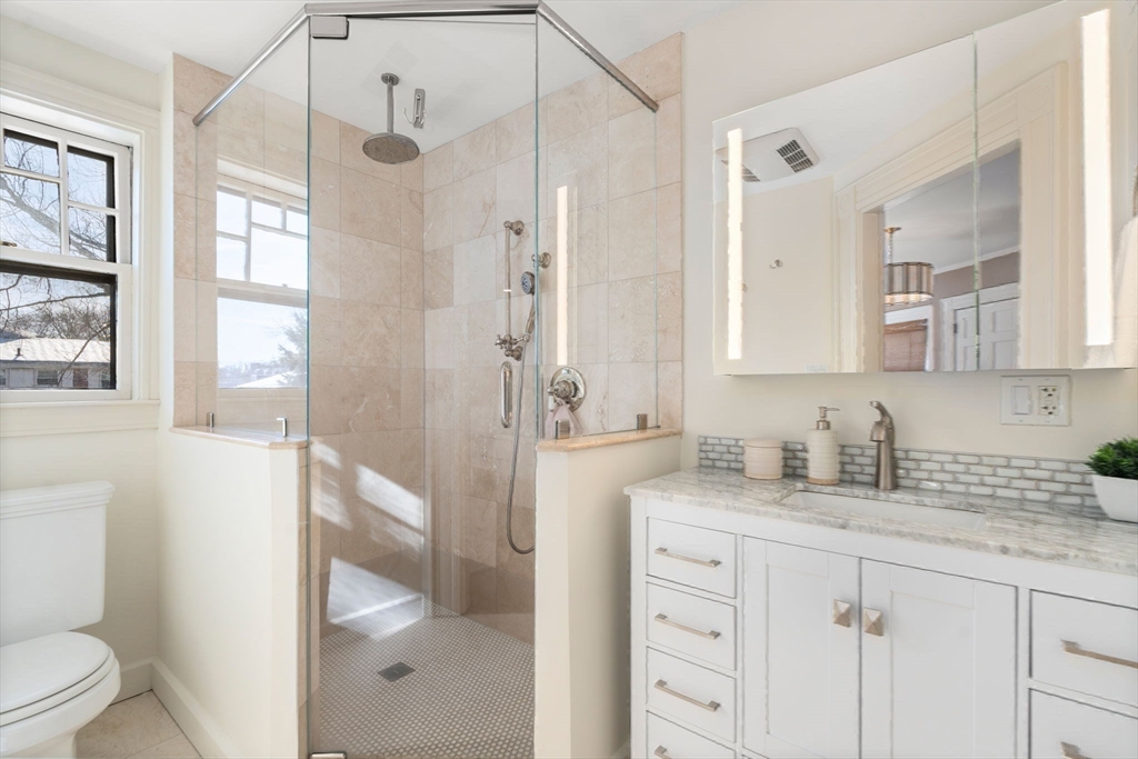 232 Kent Street Brookline, MA 02446 - Photo 22 of 32