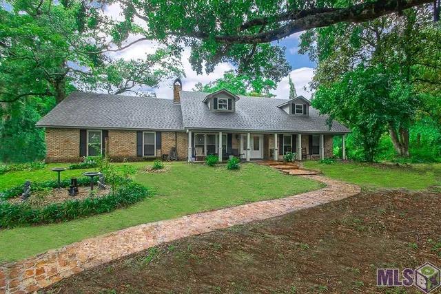 $350,000 | 11637 Pine Street, Walker, LA 70785