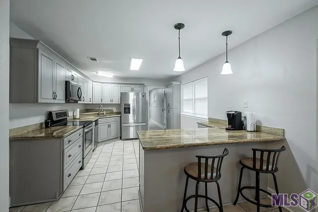 $350,000 | 11637 Pine Street, Walker, LA 70785