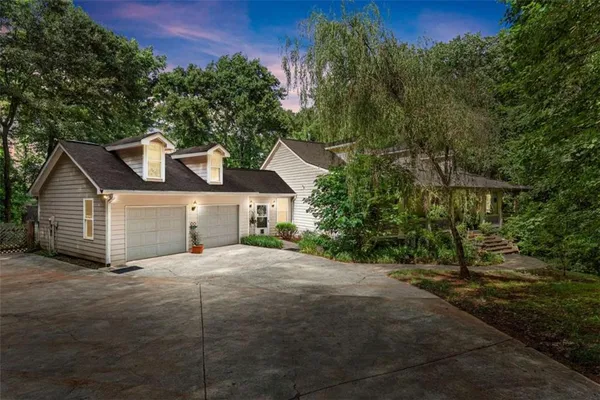 $460,000 | 45 River Chase, Hoschton, GA 30548