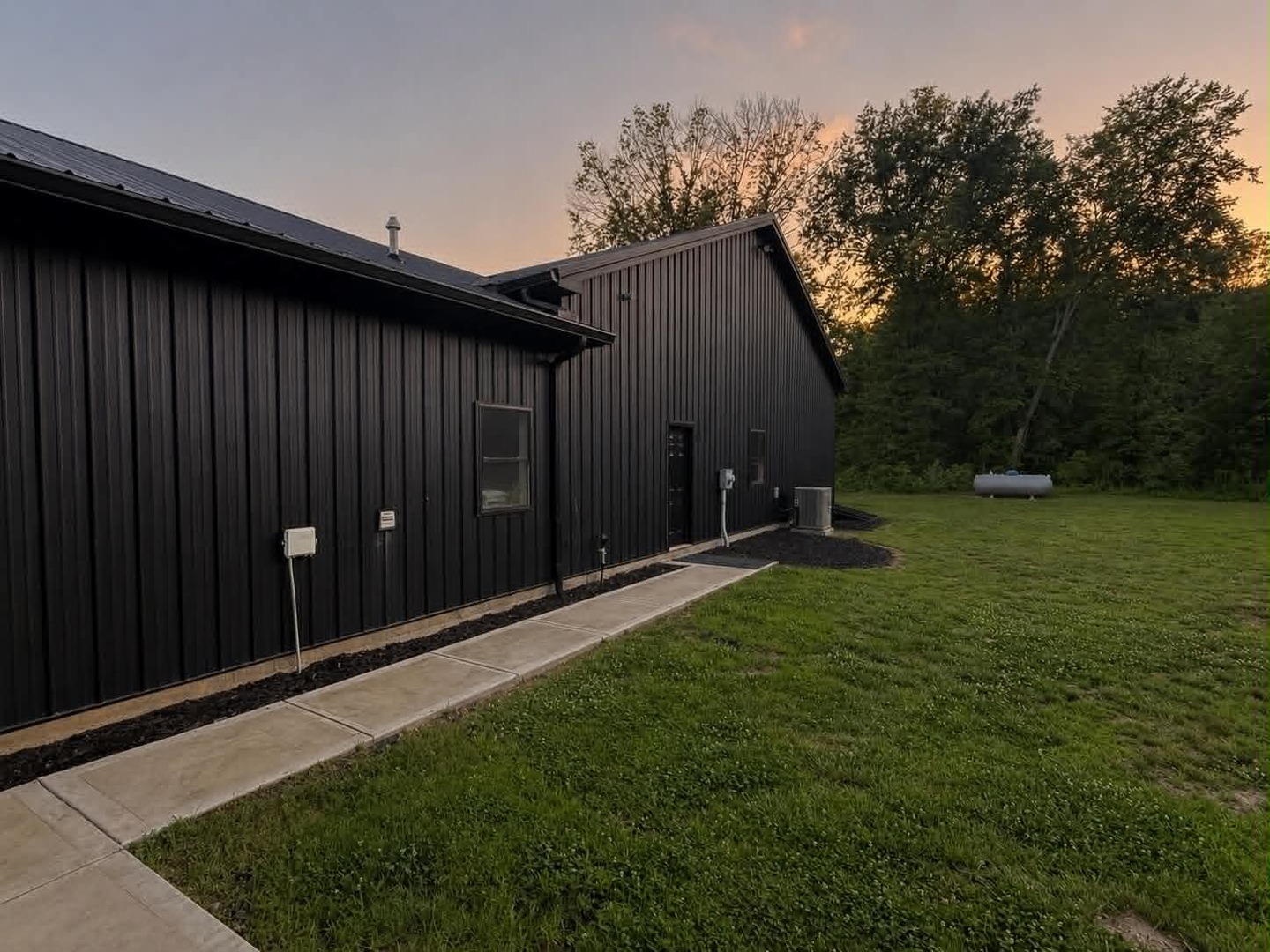 2965 Lazy Acre Road Odin, IL 62870 - Photo 4 of 21
