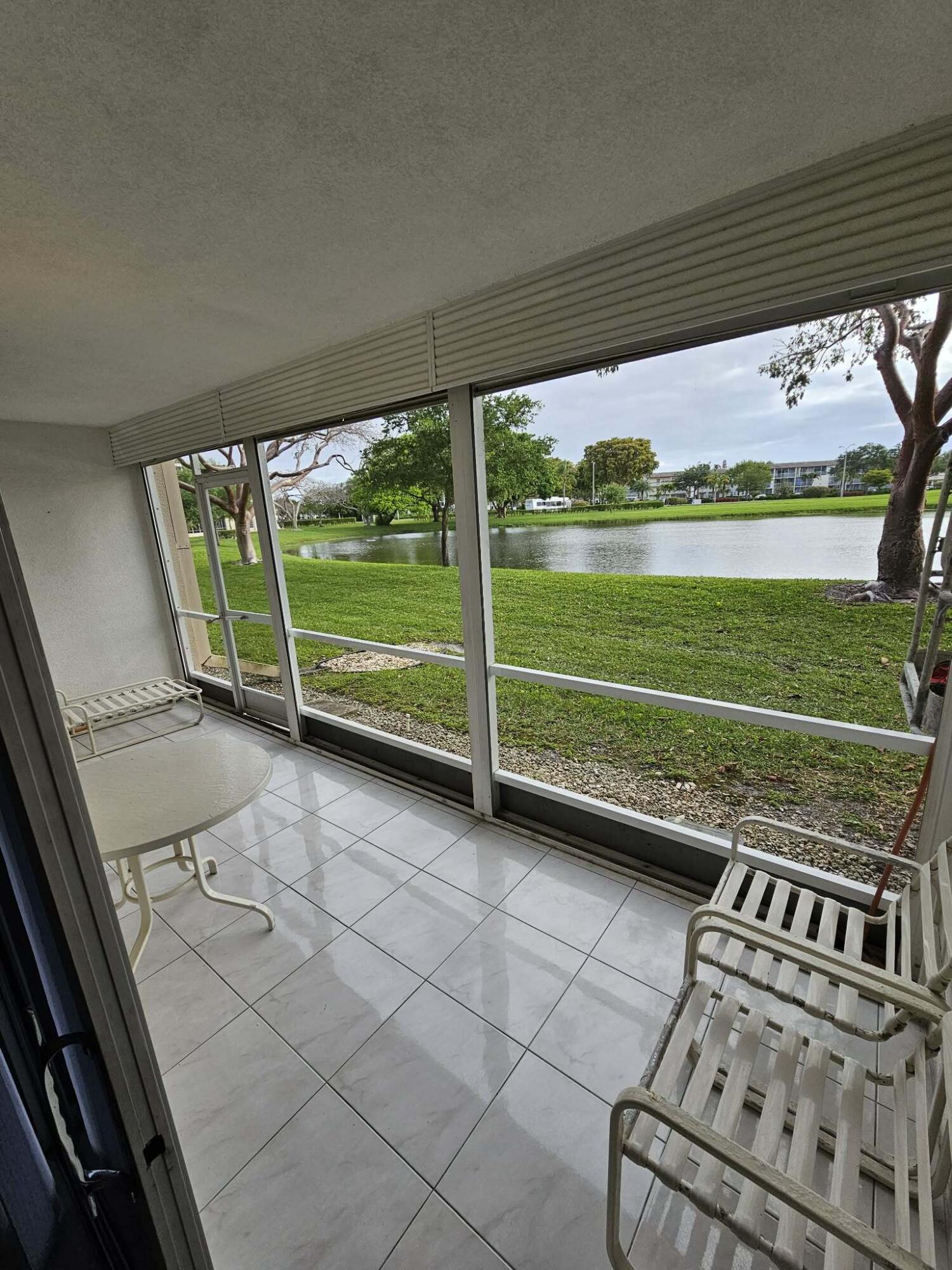 1039 Newcastle A Boca Raton, FL 33434 - Photo 34 of 40 11