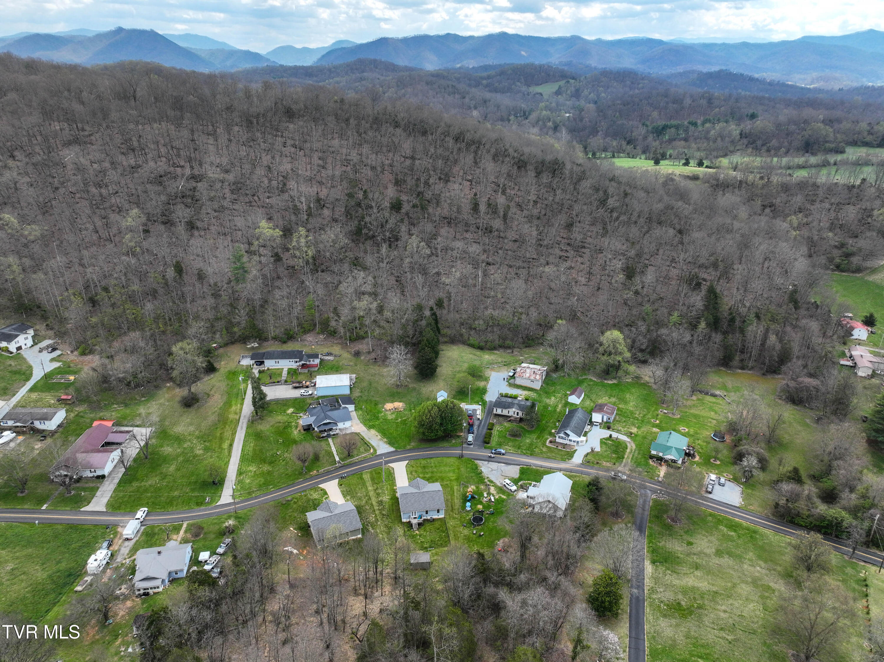 1735 Southside Road Elizabethton, TN 37643 - Photo 50 of 53 1735 Southside Rd Drone GEMMA-9