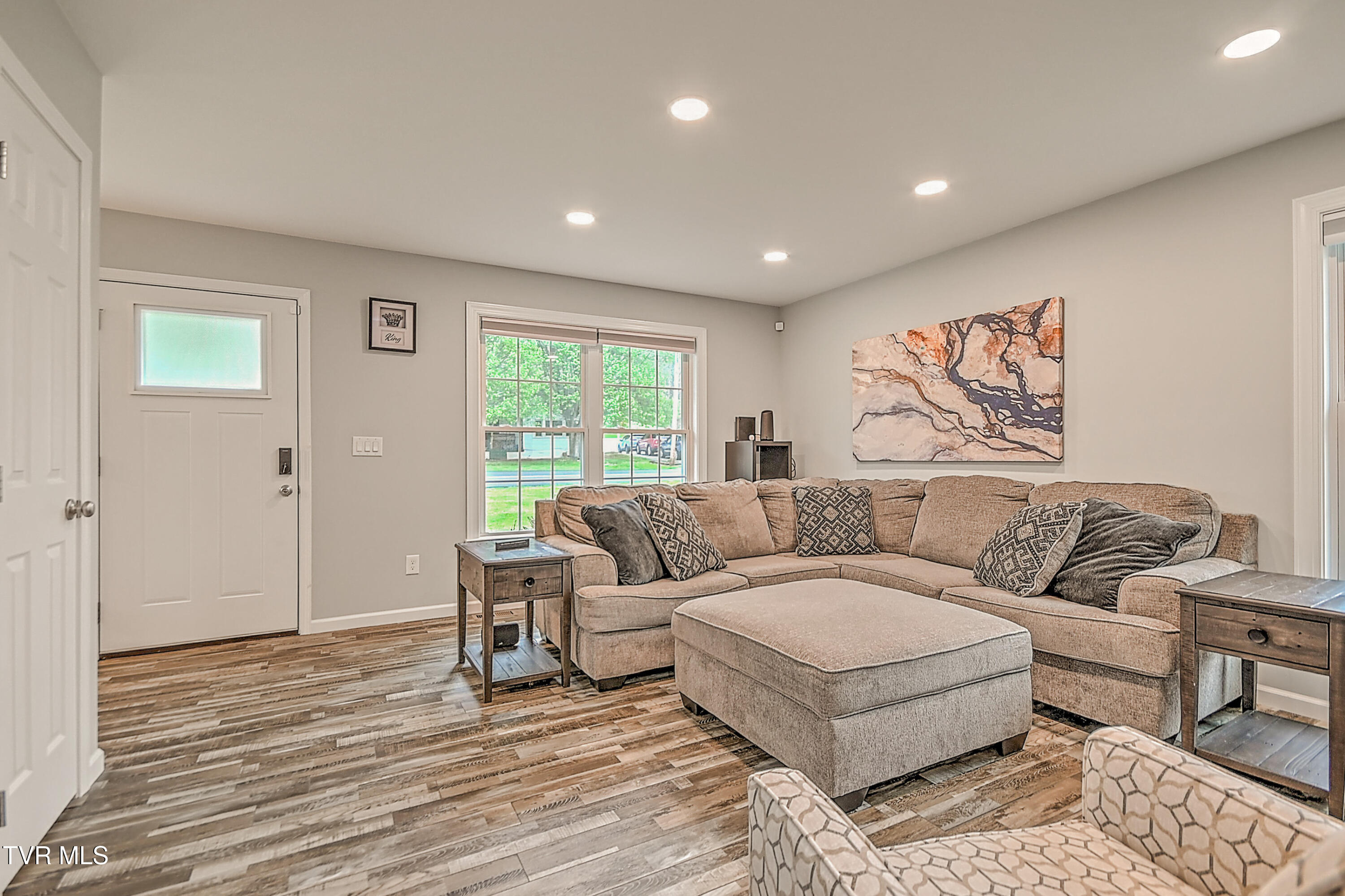 1735 Southside Road Elizabethton, TN 37643 - Photo 7 of 53 1735 Southside GM-10