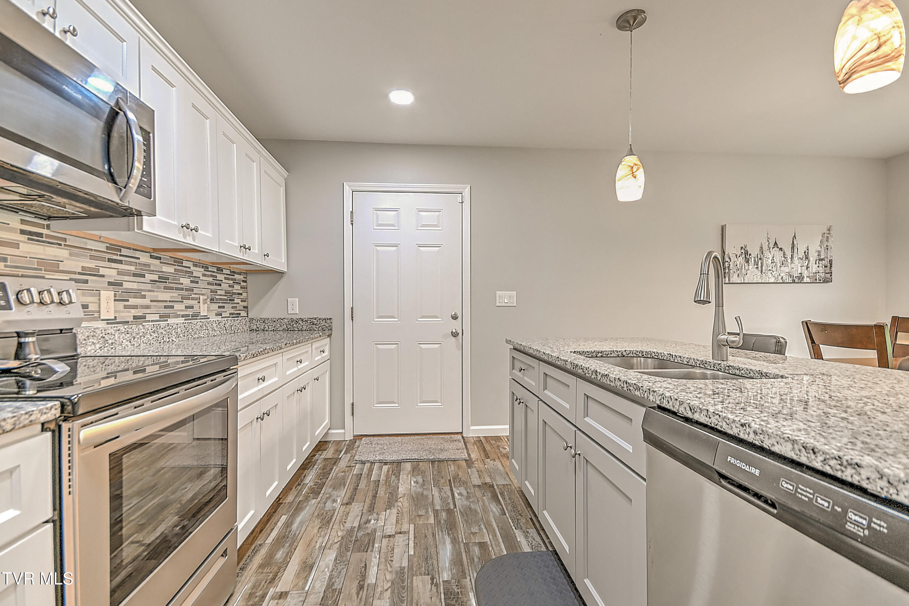 1735 Southside Road Elizabethton, TN 37643 - Photo 10 of 53 1735 Southside GM-13