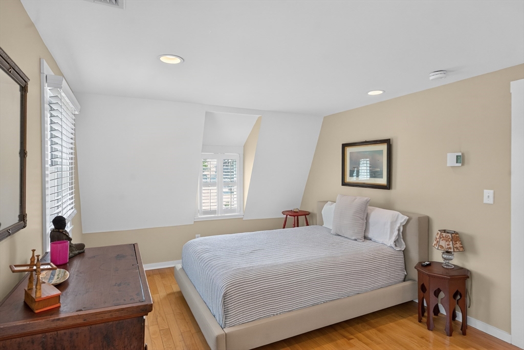 51 Davis Street Tisbury, MA 02568 - Photo 23 of 24