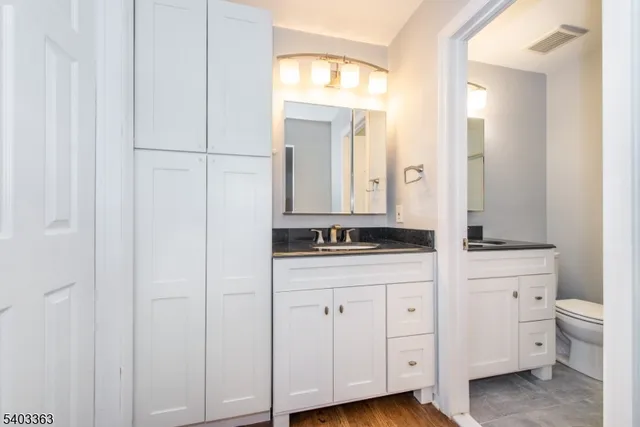 $555,000 | 44 Littlewood Court, Wayne, NJ 07470