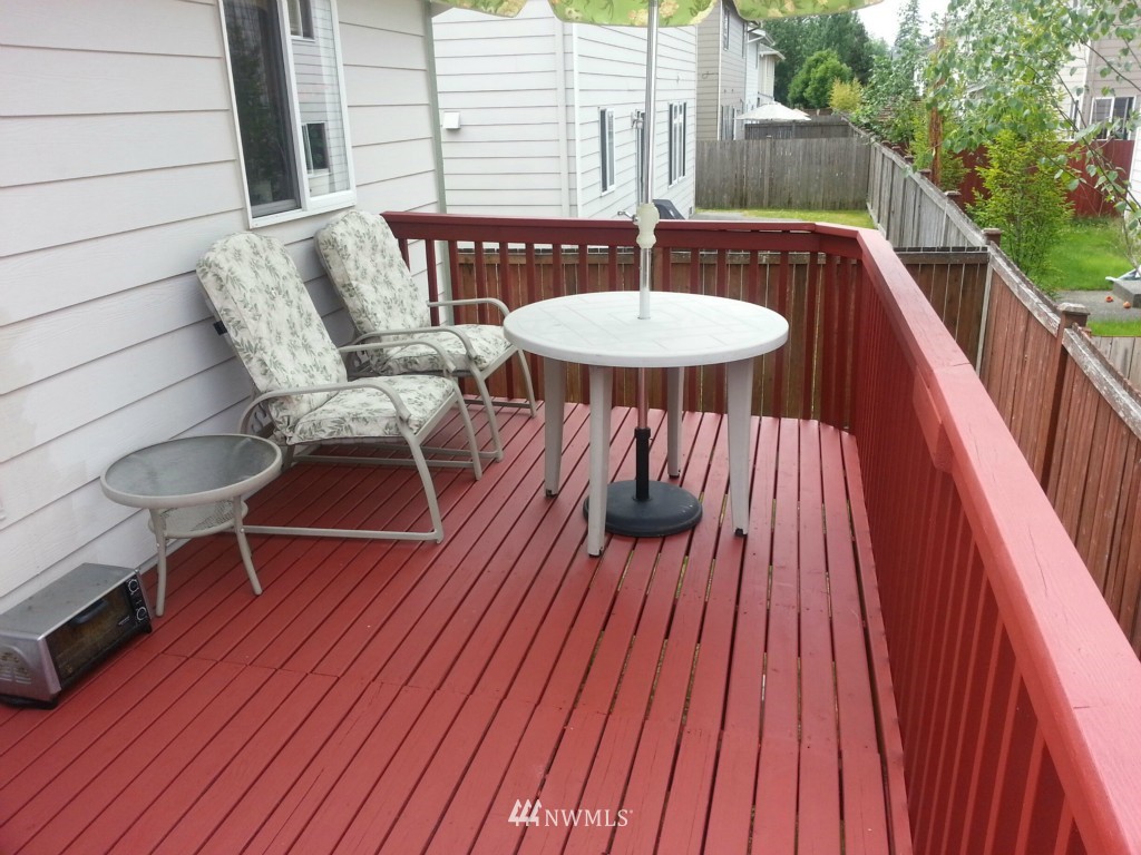 18018 29th Avenue Southeast Bothell, WA 98012 - Photo 7 of 10