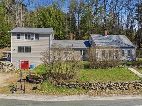 $419,000 | 42 Highway 25A, Wentworth, NH 03282