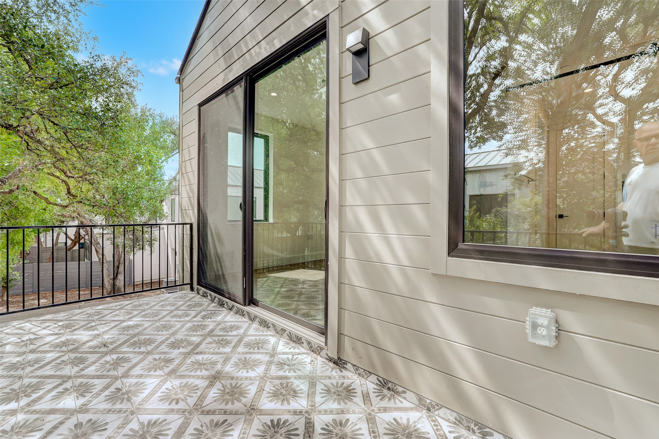3208 Clawson Road, Unit 5A Austin, TX 78704 - Photo 18 of 34 View of patio / terrace