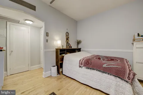 $265,000 | 644 Massachusetts Avenue Northeast, Unit 206, Washington, DC 20002