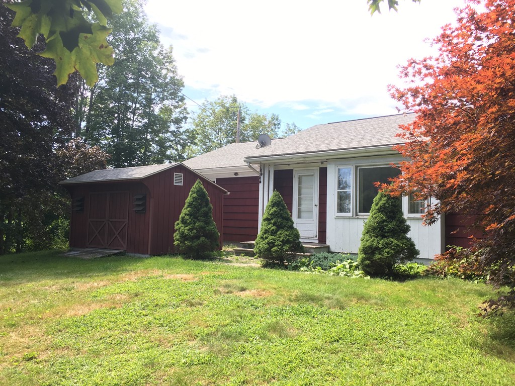 27 Fox Hill Road Bernardston, MA 01337 - Photo 6 of 20 Gallery Image 6