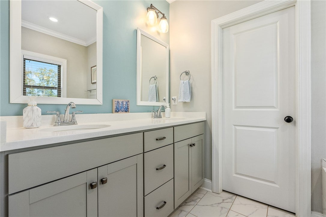 2401 Meadow Cove Road Auburn, AL 36832 - Photo 18 of 37 Double vanity, separate water closet
