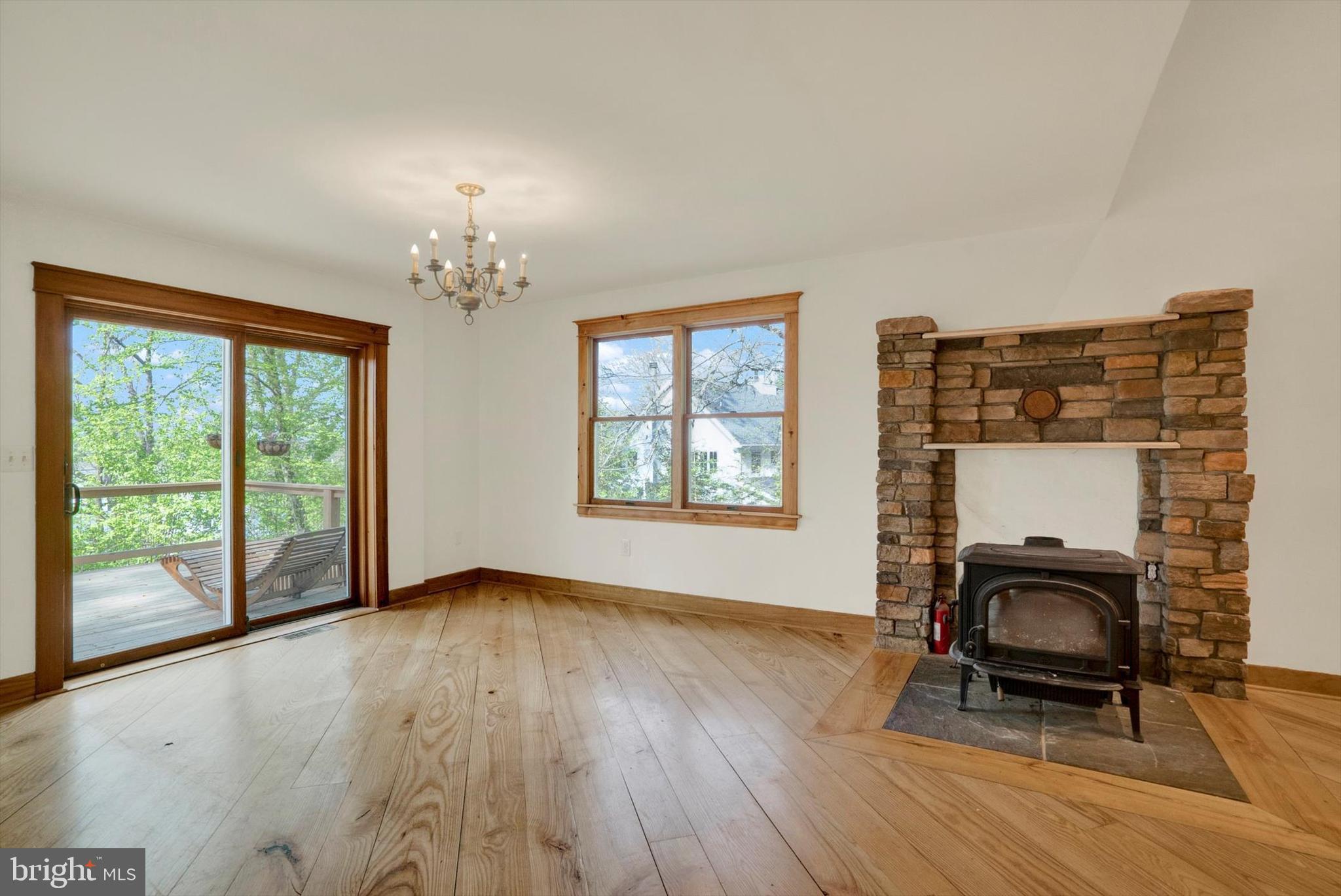 1694 Spring Valley Road Center Valley, PA 18034 - Photo 12 of 36