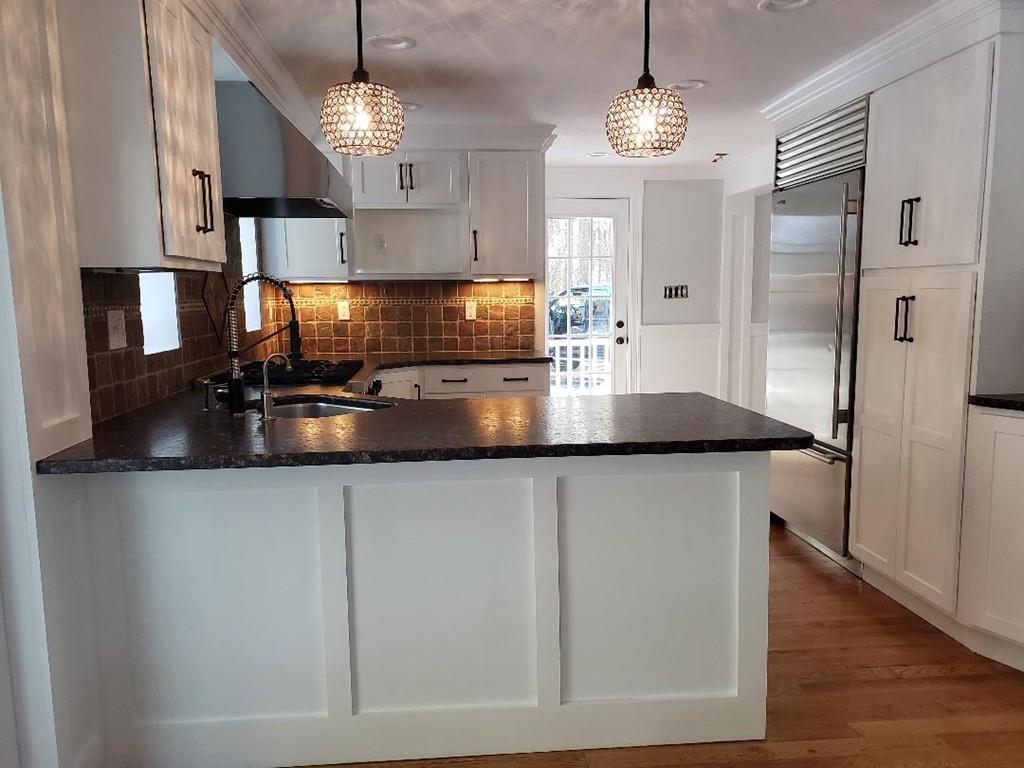 107 Haverhill Road Topsfield, MA 01983 - Photo 3 of 36