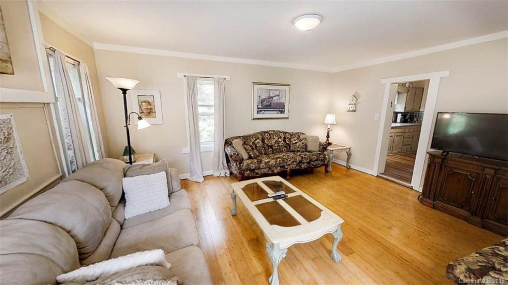946 Old Fort Road Fairview, NC 28730 - Photo 2 of 44 Gallery Image 2
