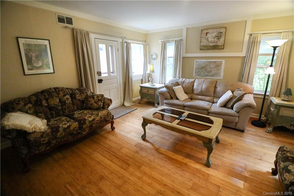 946 Old Fort Road Fairview, NC 28730 - Photo 25 of 44 Gallery Image 25