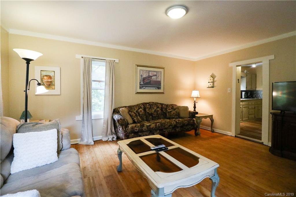 946 Old Fort Road Fairview, NC 28730 - Photo 26 of 44 Gallery Image 26