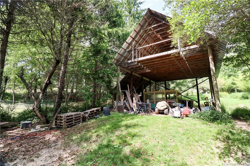 946 Old Fort Road Fairview, NC 28730 - Photo 31 of 44 Gallery Image 31