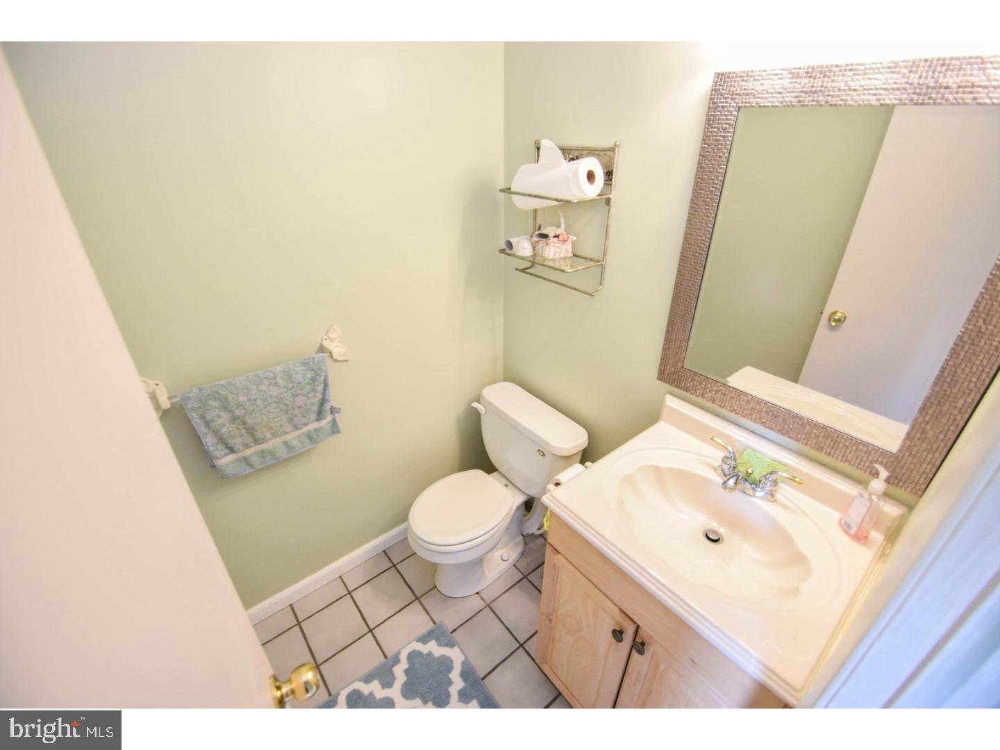 765 Stephen Road Warminster, PA 18974 - Photo 13 of 20 Gallery Image 13
