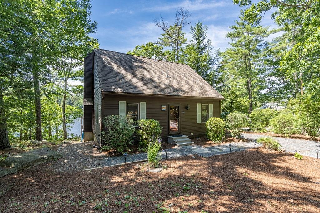 100 Toltec Point Road Moultonborough, NH 03254 - Photo 4 of 40 Gallery Image 4