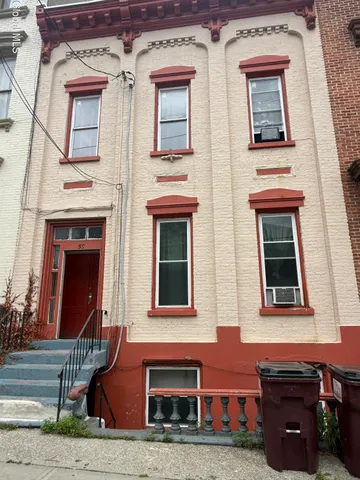 $16,200 | 55 Ten Broeck Street, Unit GARDEN A, Albany, NY 12210