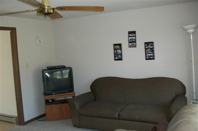 7927 East Cherokee Road, Unit 75 Syracuse, IN 46567 - Photo 6 of 15 Gallery Image 6