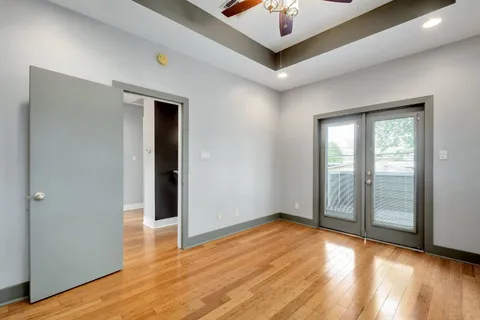 $4,000 | 1203 East 2nd Street, Unit B, Austin, TX 78702