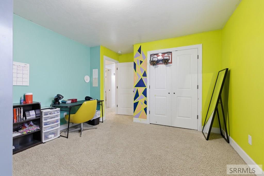 654 Meadowbrook Street Rexburg, ID 83440 - Photo 34 of 46