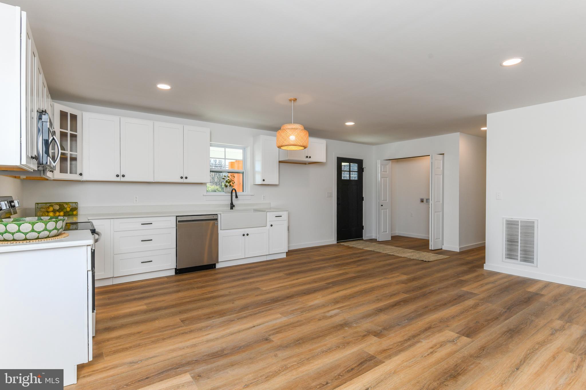476 North Heidelberg Road Robesonia, PA 19551 - Photo 9 of 23 Gallery Image 9