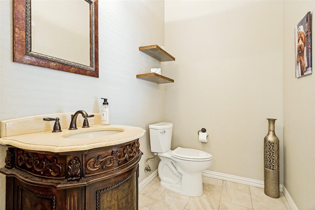 207 Overton Ridge Circle Weatherford, TX 76088 - Photo 12 of 25