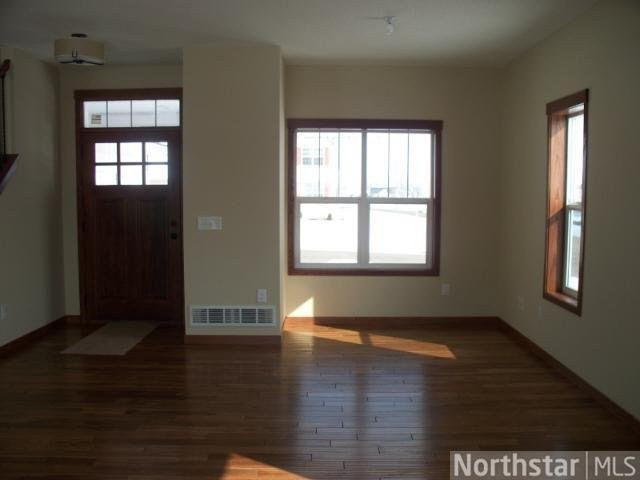 501 Riverview Road Delano, MN 55328 - Photo 4 of 8 Gallery Image 4