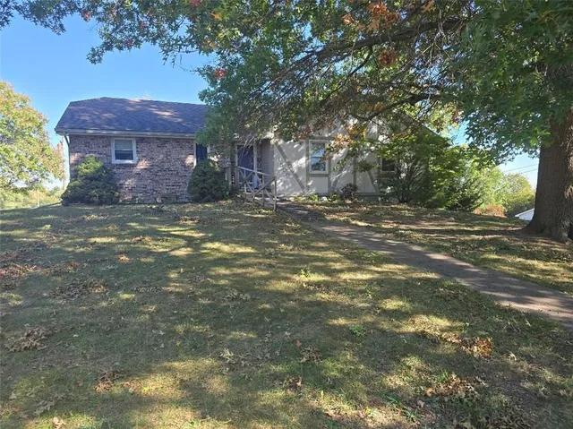 $277,995 | 1500 Arrowhead Drive, Atchison, KS 66002