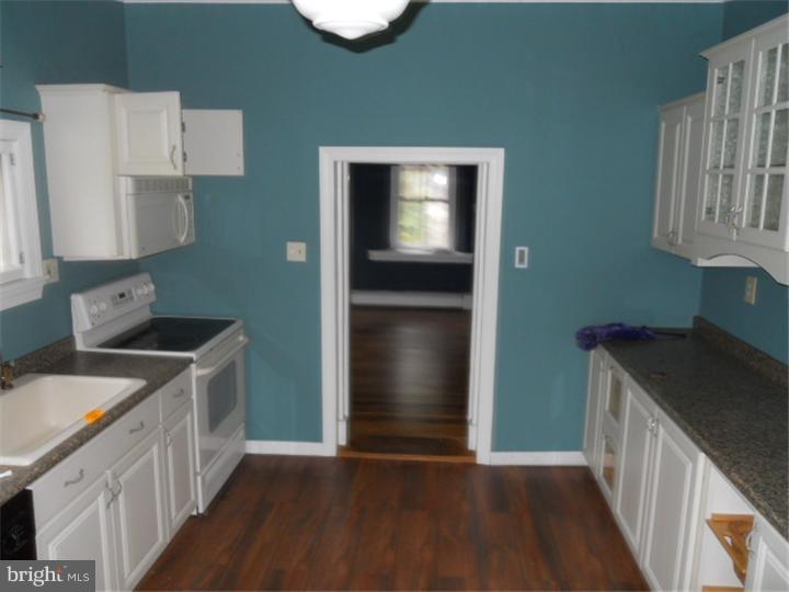25 Hill Church Road Spring City, PA 19475 - Photo 3 of 4