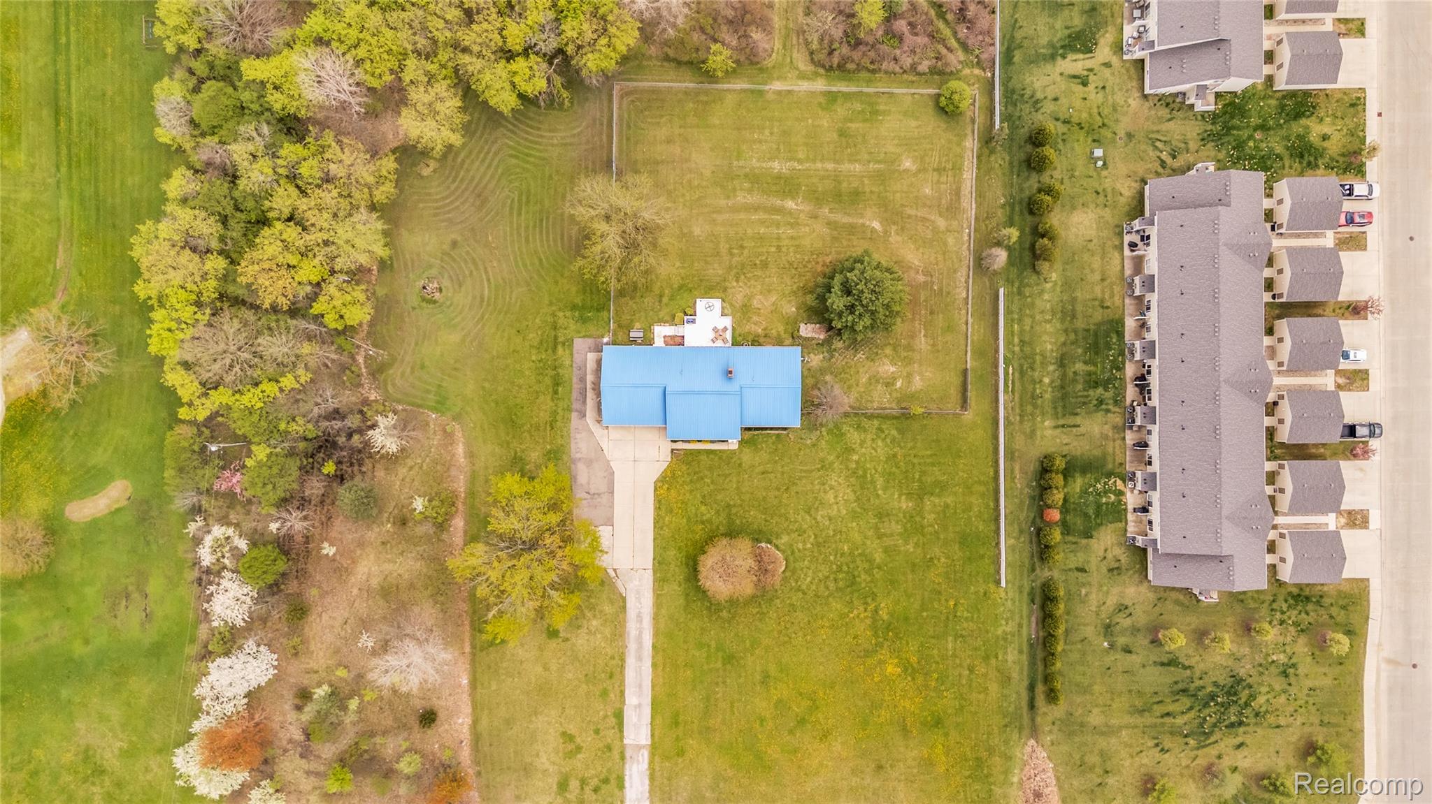 1081 South Gale Road Davison, MI 48423 - Photo 41 of 43