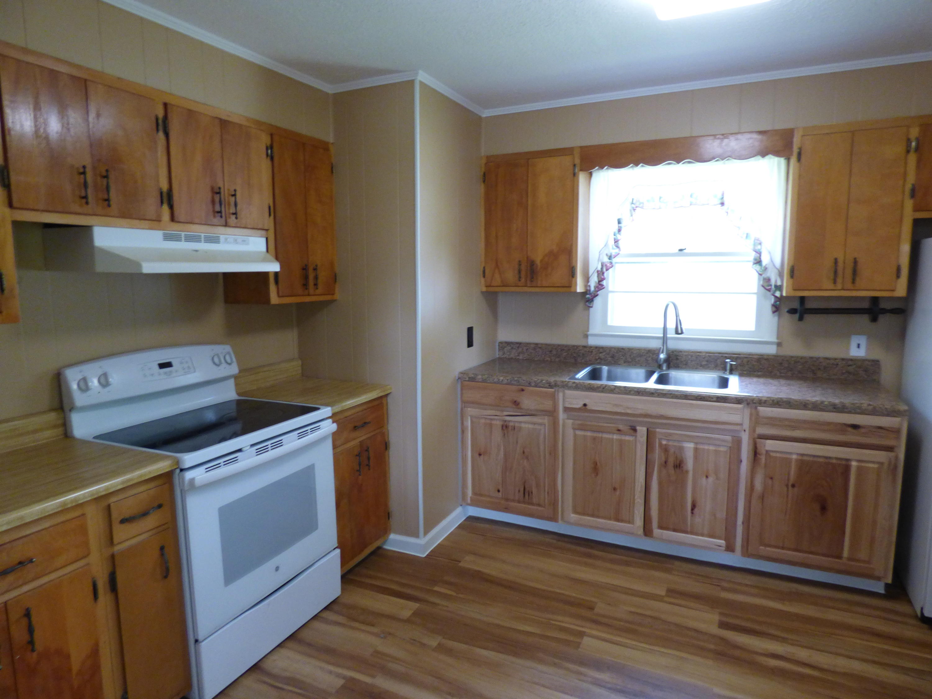 154 Cherry Branch Road Crossville, TN 38571 - Photo 11 of 40 P1030316