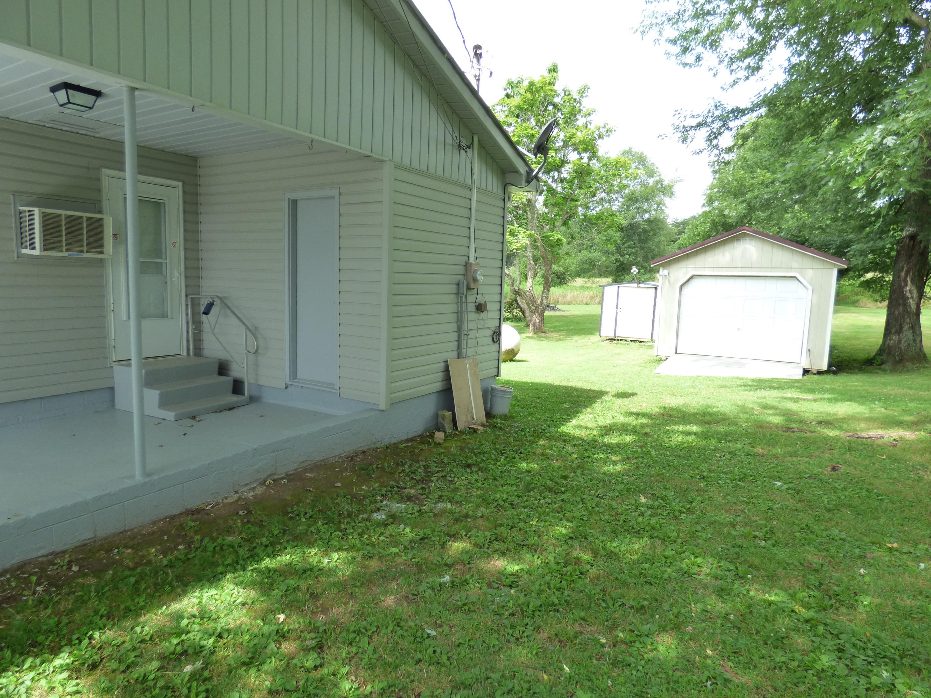 154 Cherry Branch Road Crossville, TN 38571 - Photo 24 of 40 P1030331