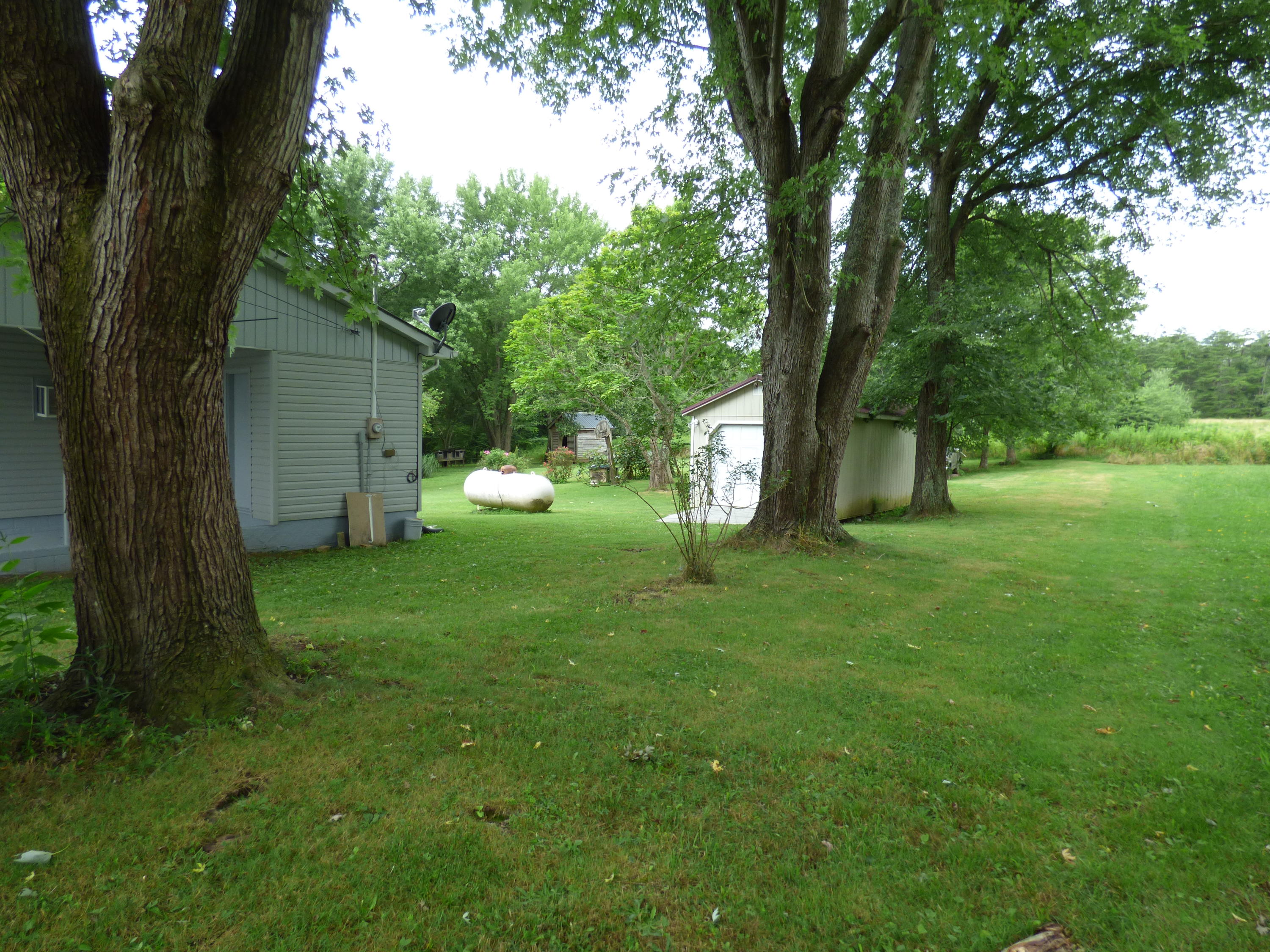 154 Cherry Branch Road Crossville, TN 38571 - Photo 26 of 40 P1030333